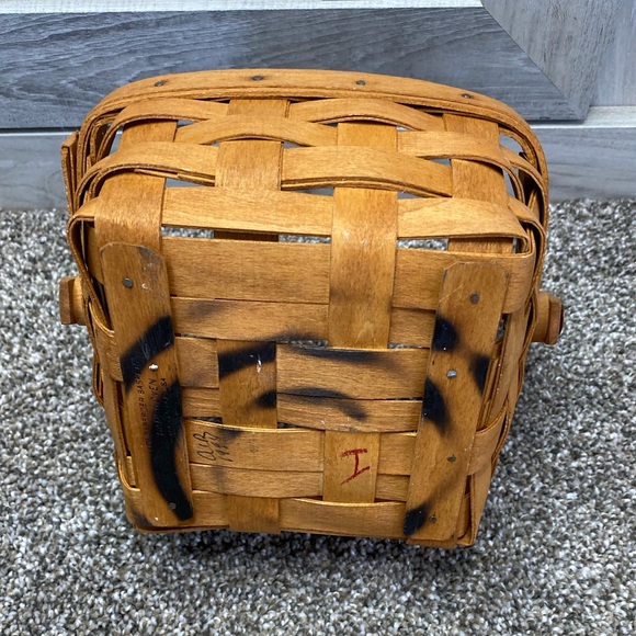 1994 Small Square Longaberger Basket with Handle 6.5”x6.5” - Picture 8 of 11